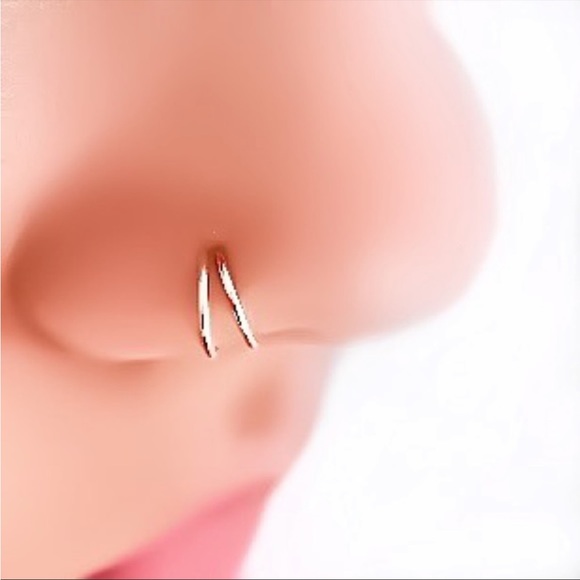 🌻NIB Handmade Crescent Moon Double Hoop Nose Ring🌻 - Picture 13 of 13